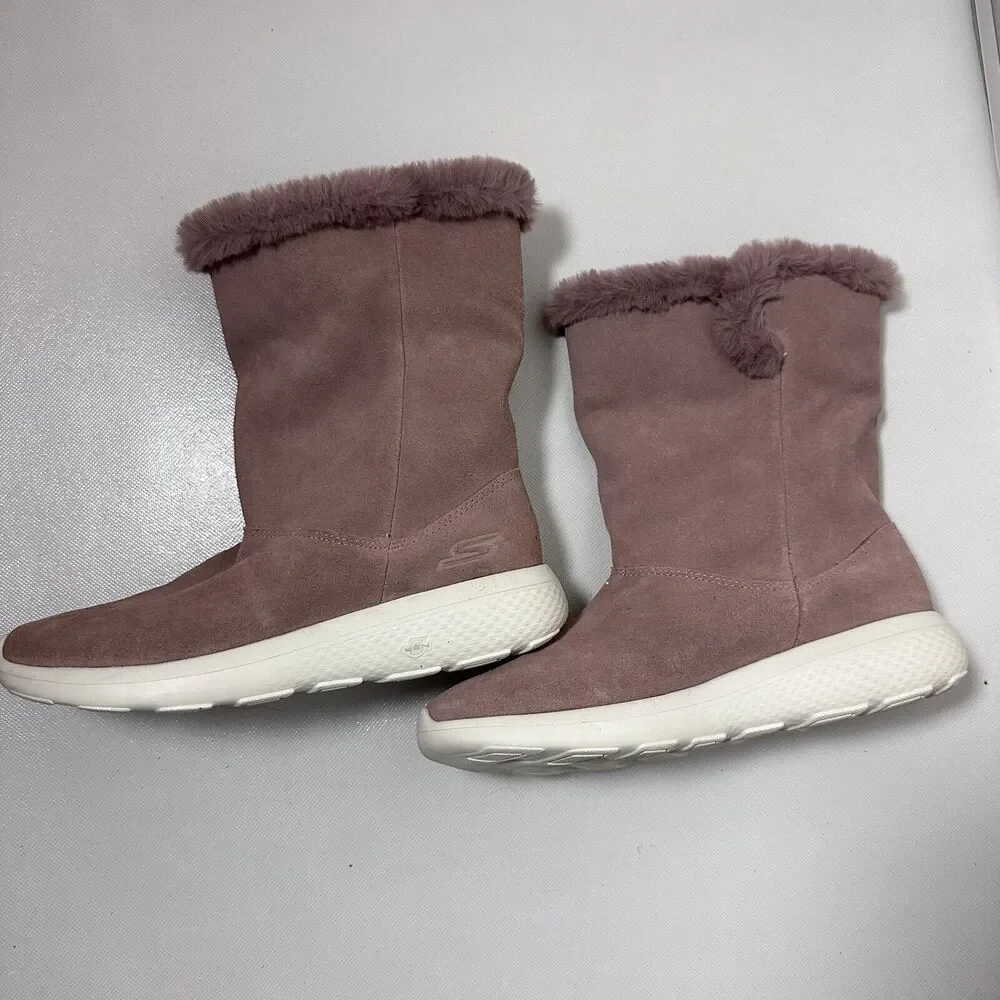 Skechers preowned good